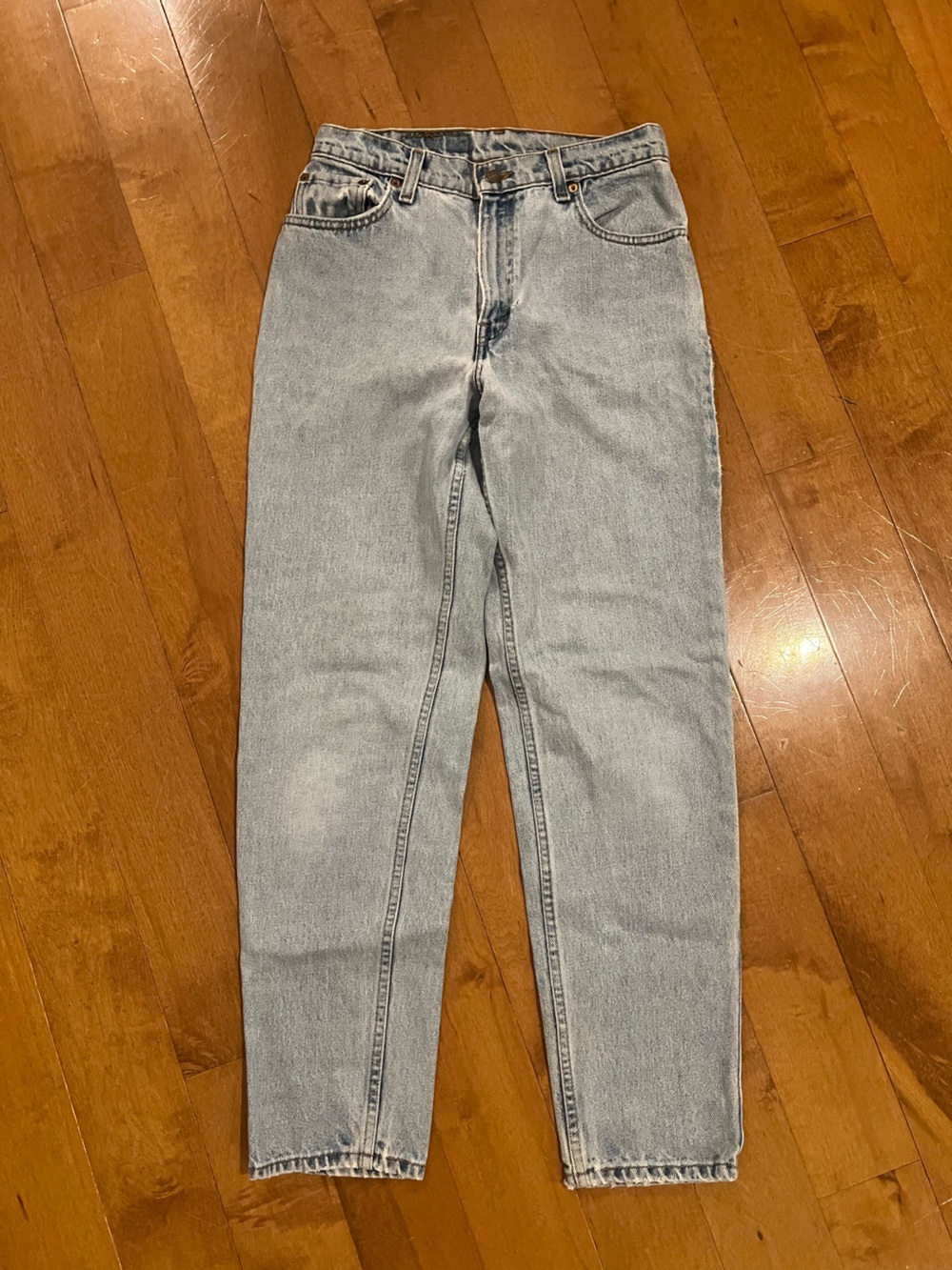 Levi’s 550 Relaxed Fit Tapered Leg Vintage Mom Jean Size 8 Medium